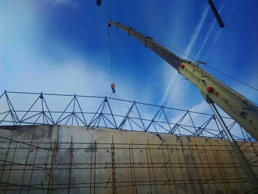 孝感食堂网架结构工程